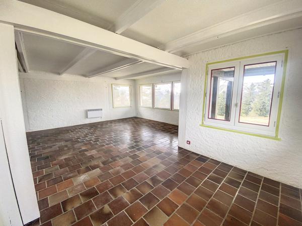 Local commercial Guzet 58 m²
