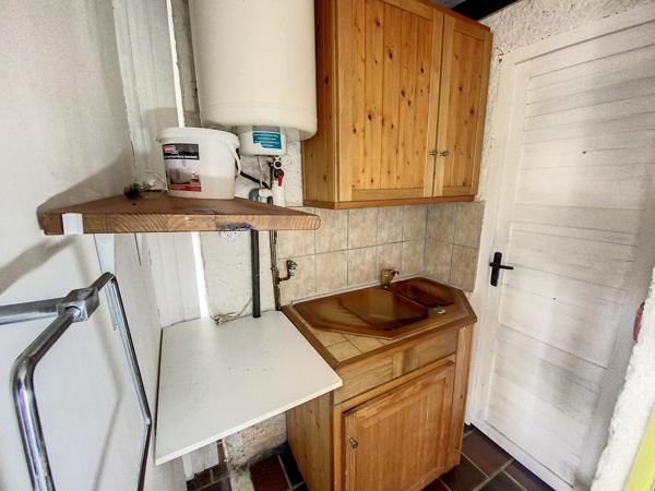 Local commercial Guzet 58 m²