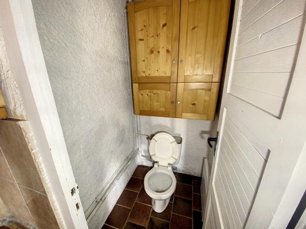 Local commercial Guzet 58 m²