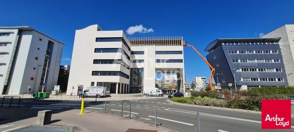 A LOUER RDC LE MANS GARE SUD 176.56 m²