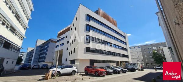 A LOUER RDC LE MANS GARE SUD 176.56 m²