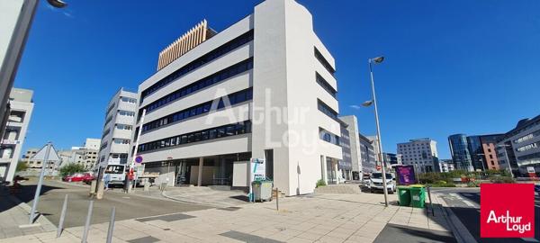 A LOUER RDC LE MANS GARE SUD 176.56 m²