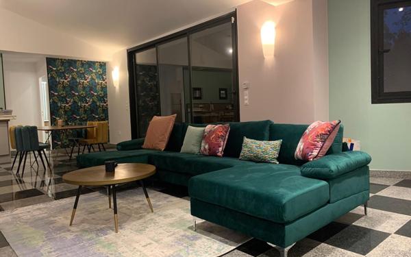 Maison à vendre    7 pièces •  Saint-Prix