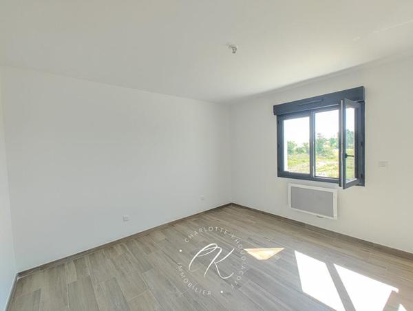 Villa neuve très lumineuse de 157m² 5 chambre et terrain de 3380m² dans résidence sécurisée