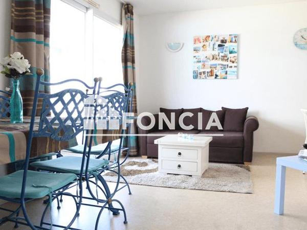 Location Appartement meublé 2 pièces 29.12 m² - 16 RUE DE LA SOLE La Rochelle 17000