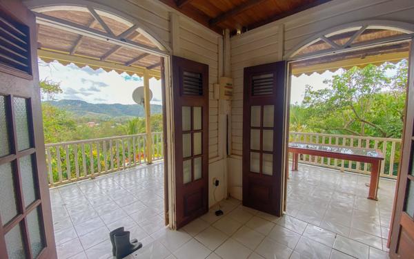 Maison à vendre    4 pièces •  Sainte-Luce