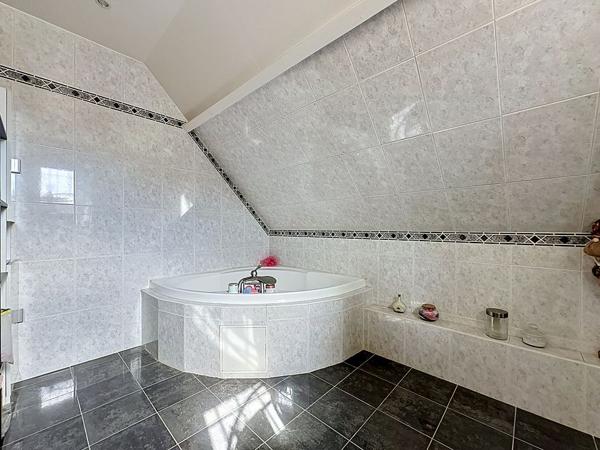 Maison 6 pièces 156 m2