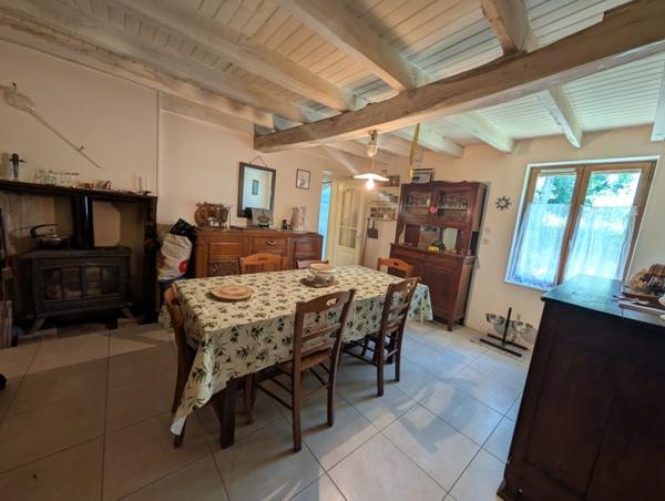 Maison à vendre 86 336 € Châteaumeillant 5 p 86 m² DPE E