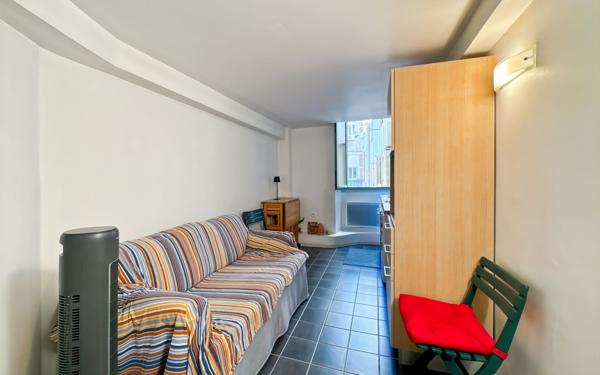 Appartement à vendre    2 pièces • 23 m2 Nice