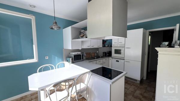 Maison Familiale 159 m² à Sautron, vie de Plain-pied, Terrain 1400 m² au Calme & Commerces à Pieds