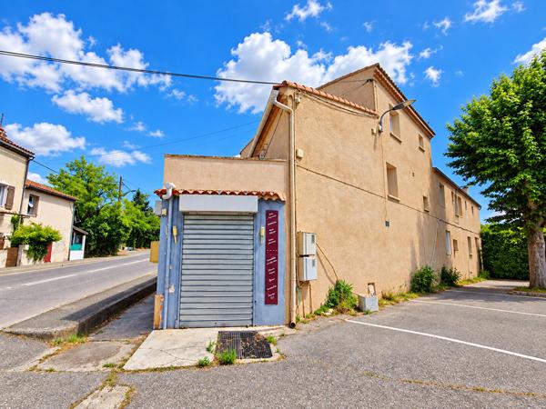 Ensemble immobilier-Libre de toute activités à vendre à Mallemort - Opportunité d'investissement