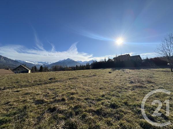 Terrain à vendre  3259 m2 ST LAURENT DU CROS - 05