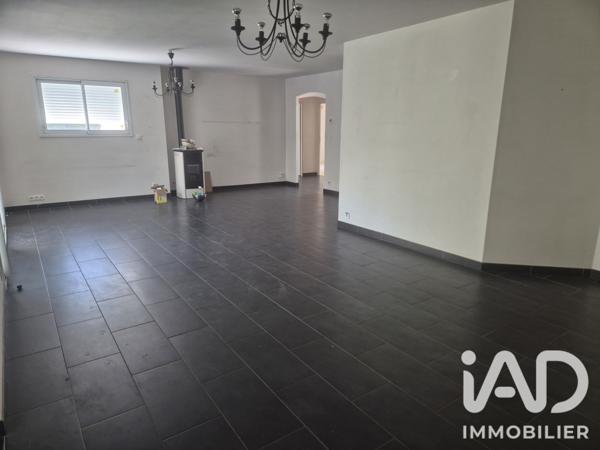 Maison à vendre 5 pièces 127 m² Saint-Julien-des-Landes