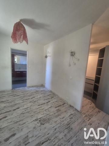 Maison à vendre 5 pièces 127 m² Saint-Julien-des-Landes