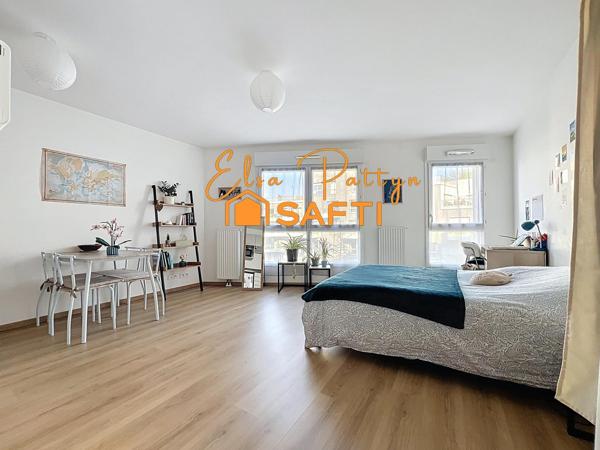 À VENDRE – STUDIO LOUÉ – RÉSIDENCE RÉCENTE – CAEN RUE BASSE