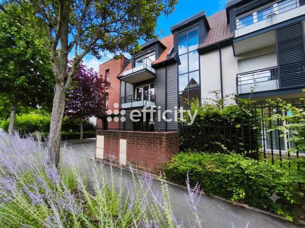 Appartement
         2 pièces
        - 49 m² Exclusivité 157 000 € *