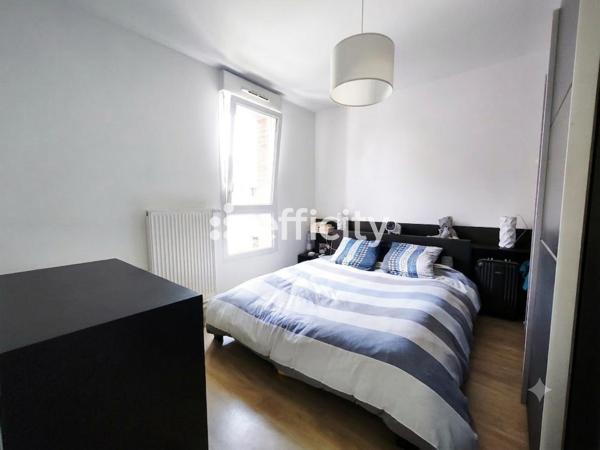 Appartement
         2 pièces
        - 49 m² Exclusivité 157 000 € *