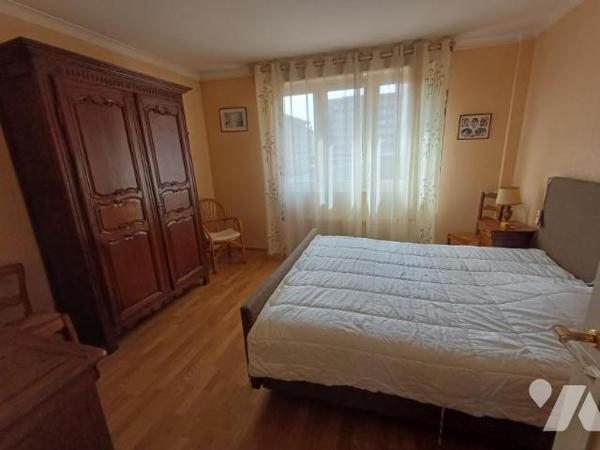 CENTRE VILLE : Bel appart type 3 de 91 m² avec PARKING et ASCENSEUR