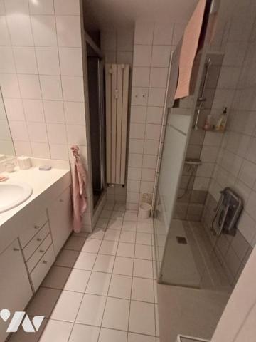 CENTRE VILLE : Bel appart type 3 de 91 m² avec PARKING et ASCENSEUR