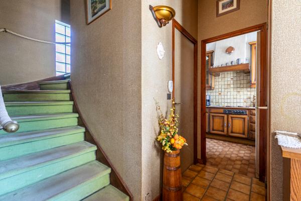 RUEIL-MALMAISON - COUNTRY CLUB - MAISON DE 100 M² - 3 CHAMBRES - TERRAIN 315 - JARDIN - GARAGE 2 PLACES -