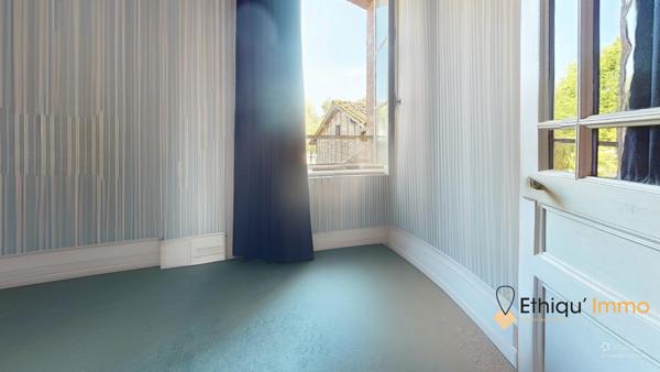 Maison bourgeoise 201m2-Bord de Rivière -Dépendance