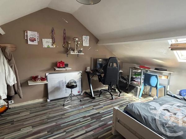 Maison à vendre  7 pièces - 185,80 m 2   BEAUVAIS  - 60