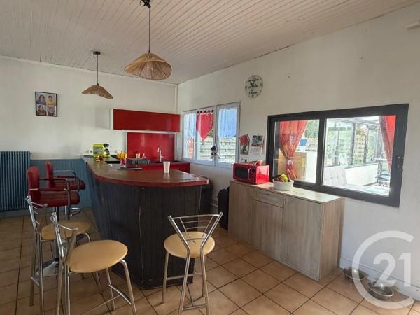 Maison à vendre  7 pièces - 185,80 m 2   BEAUVAIS  - 60