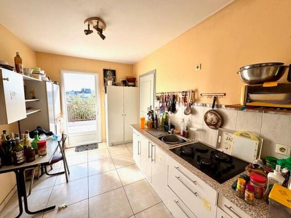 5 mn du centre de Guingamp, Très belle maison 4 chambres de 2011