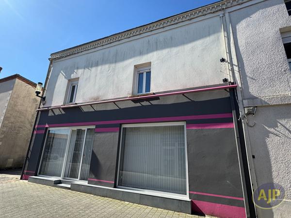 Vieillevigne : 800 € - AJP Immobilier Vieillevigne