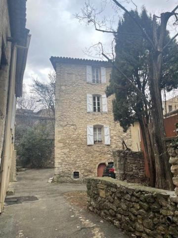 Maison de village en pierre de 135m2
