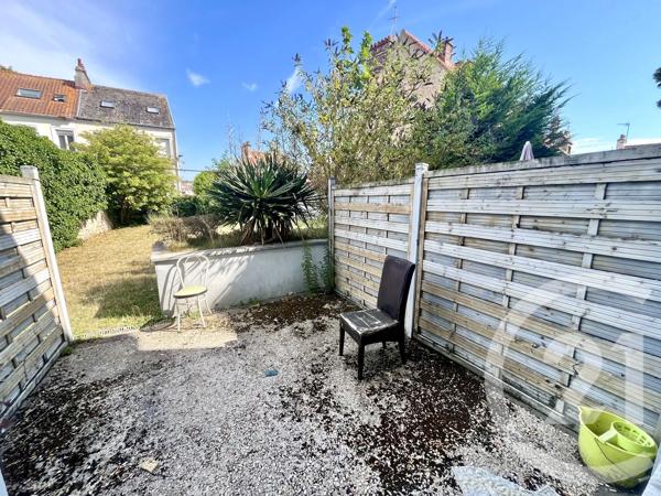 Immeuble à vendre  227 m 2   BOULOGNE SUR MER  - 62