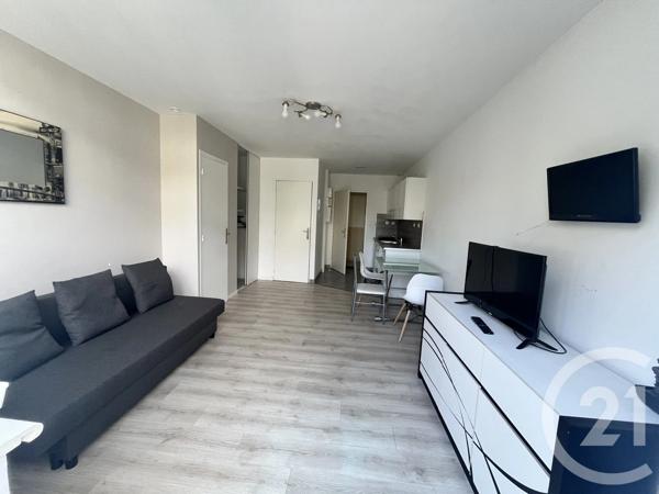 Immeuble à vendre  227 m 2   BOULOGNE SUR MER  - 62