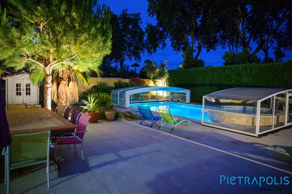 EXCLUSIVITÉ - VILLENEUVE LÈS BÉZIERS : Sur une parcelle de 664m², Villa T5 140m², piscine, deux garages