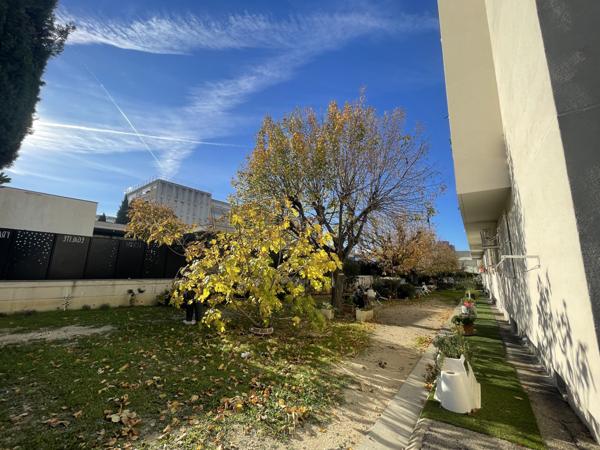 Marseille (13004) Appartement T4 4è limite 12è, quartier bas de Montolivet/Saint just