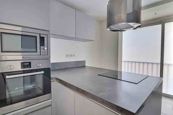 Marseille (13004) Appartement T4 4è limite 12è, quartier bas de Montolivet/Saint just