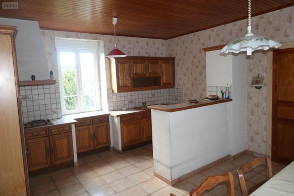 Maison à vendre à Pont-de-Buis-lès-Quimerch dans le Finistère (29590), ref : 1959