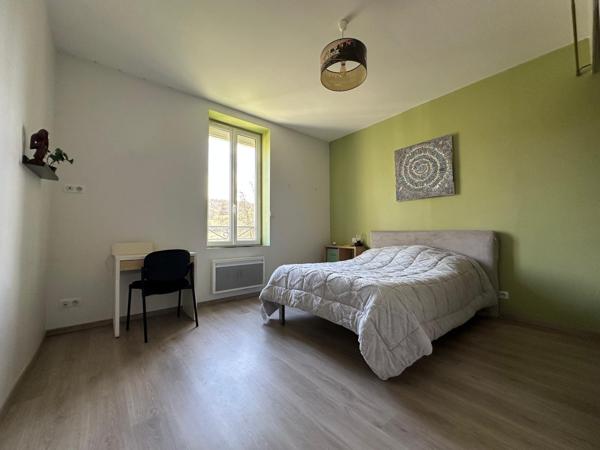 Colayrac-Saint-Cirq (47450) MAISON 182 M2 HABITABLES, 4464 M2 DE TERRAIN, PISCINE ET DEPENDANCE