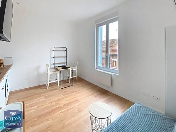 Appartement à vendre 1 pièce 21.8m² Saint-Quentin (02100)