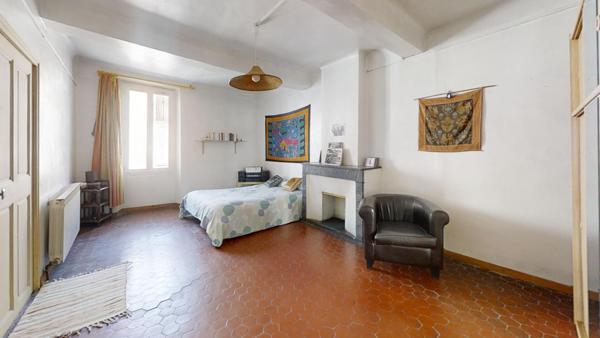 Maison La Crau 6 pièce(s) 154.41 m2