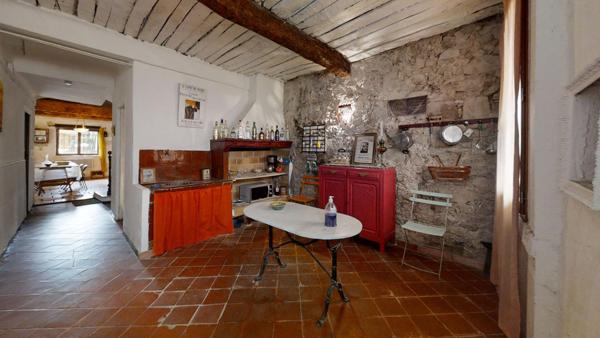 Maison La Crau 6 pièce(s) 154.41 m2