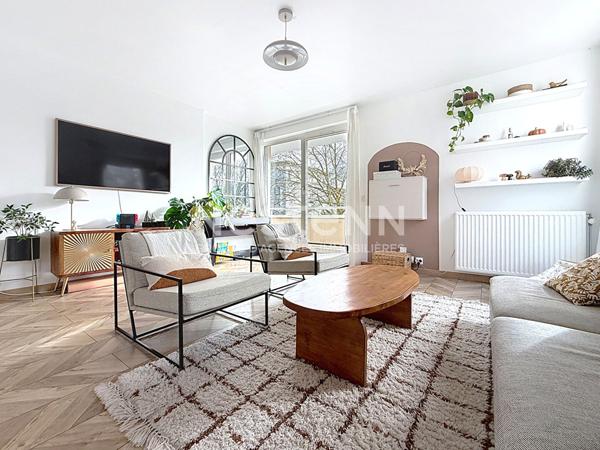 A vendre Appartement Guyancourt Quartier Villaroy 4 pièce(s) 82.95 m2, balcon, excellent état !