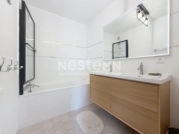 A vendre Appartement Guyancourt Quartier Villaroy 4 pièce(s) 82.95 m2, balcon, excellent état !