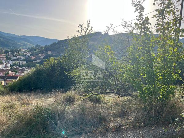 Terrain avec superbe vue