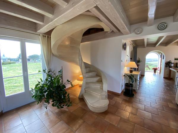 Vente Maison de luxe Lavaur 7 Pièces 278 m²