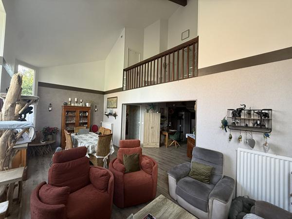 Maison individuelle - 5 pièce(s) - 4 chambres - 125 m² - LONGUENESSE