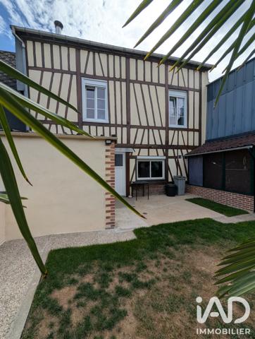 Immeuble à vendre 248 m² Aumale
