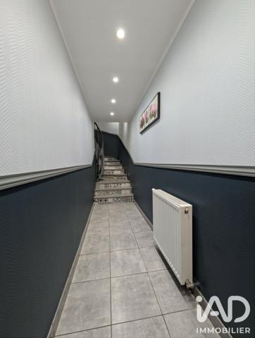 Immeuble à vendre 248 m² Aumale