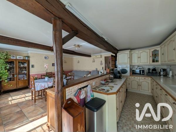 Immeuble à vendre 248 m² Aumale