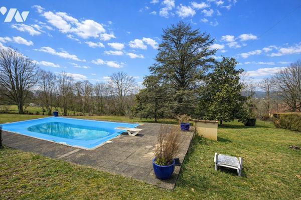 A VENDRE - SARLAT LA CANEDA - Maison de 156 m² sur parcelle de 4173 m²