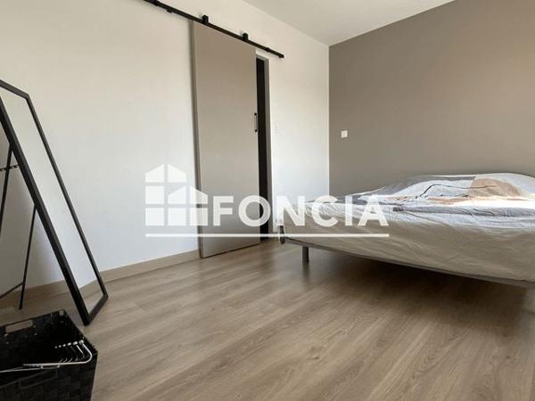 Location Maison 5 pièces 142.7 m² - 6 RUE DU CHEMIN VERT Angliers 17540